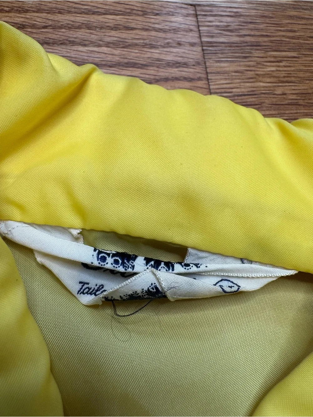 Vintage 1960s Surfer Windbreaker Jacket Zip Up Yellow Men’s Medium Vtg 60s